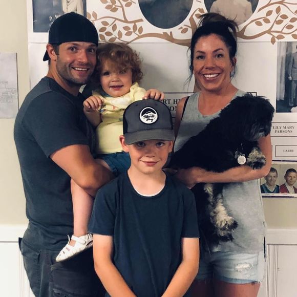 Meet your Posher, Crystal - Picture 1 of 1